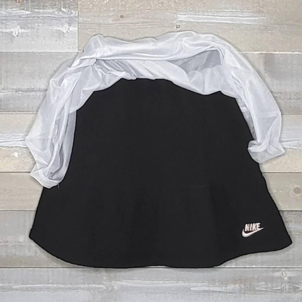 NWT Nike Sportswear Icon Clash 2-Layered Mesh Knit Loose Fit Knee Length…